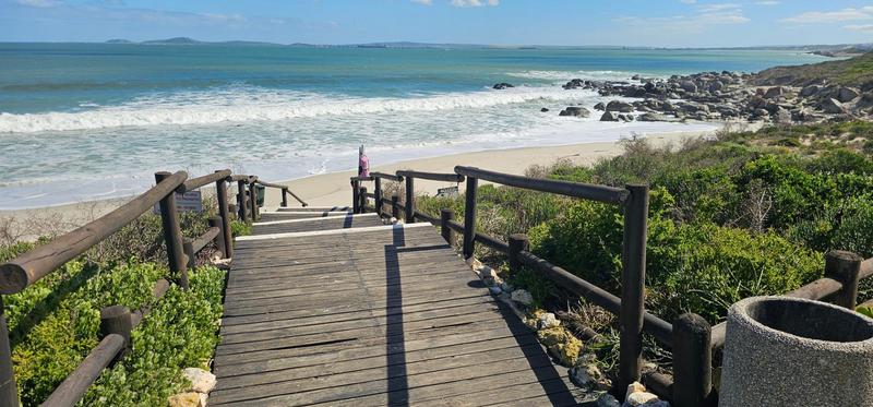 4 Bedroom Property for Sale in Calypso Beach Western Cape
